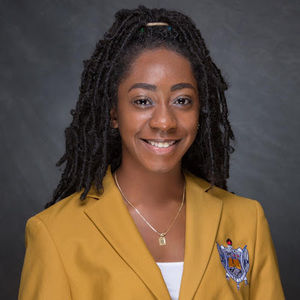 Meet your Posher, Helcy-ann